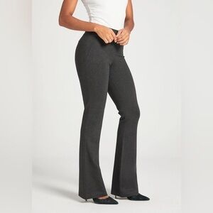 Betabrand Classic Dress Pant Bootcut Pull On Yoga Pant in Charcoal Grey Medium